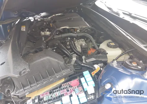 2025 Toyota Camry Le z USA, uszkodzony, nr VIN 4T1DAACK1SU051791